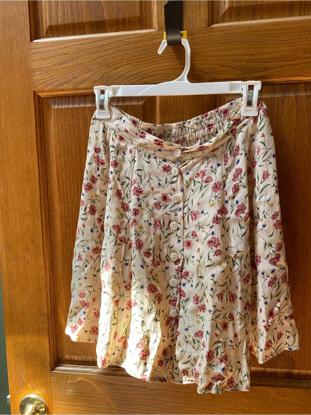 Solutions Cream Floral Button-Front Mini Skirt